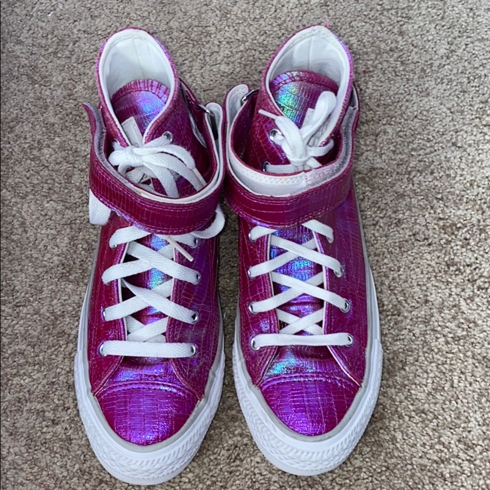 Converse Women’s All Star Sneakers size 5.5 US